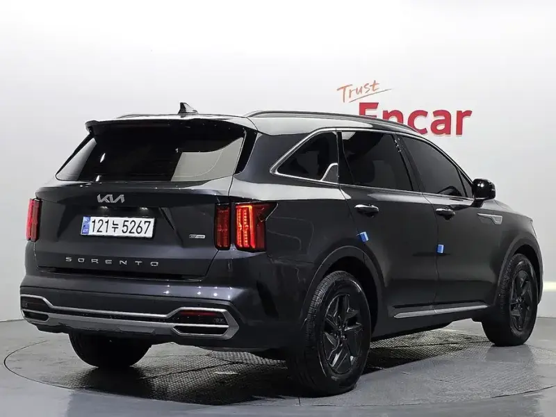 2022 Kia Sorento с пробегом 12 171 км