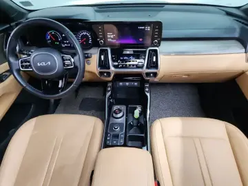 2022 Kia Sorento с пробегом 65 691 км