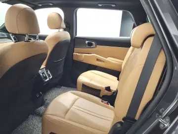 2022 Kia Sorento с пробегом 65 691 км