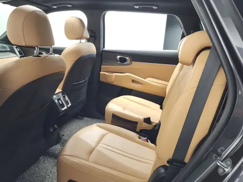 2022 Kia Sorento с пробегом 65 691 км