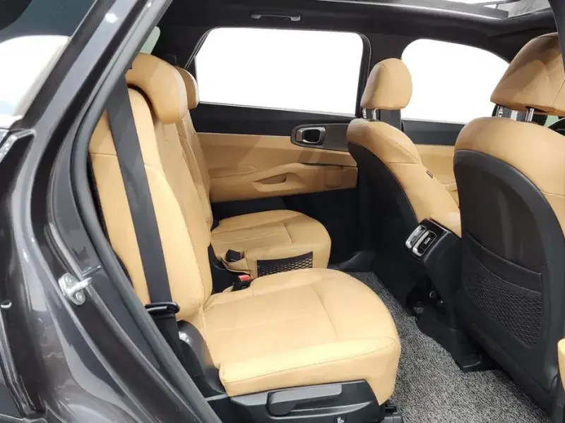 2022 Kia Sorento с пробегом 65 691 км