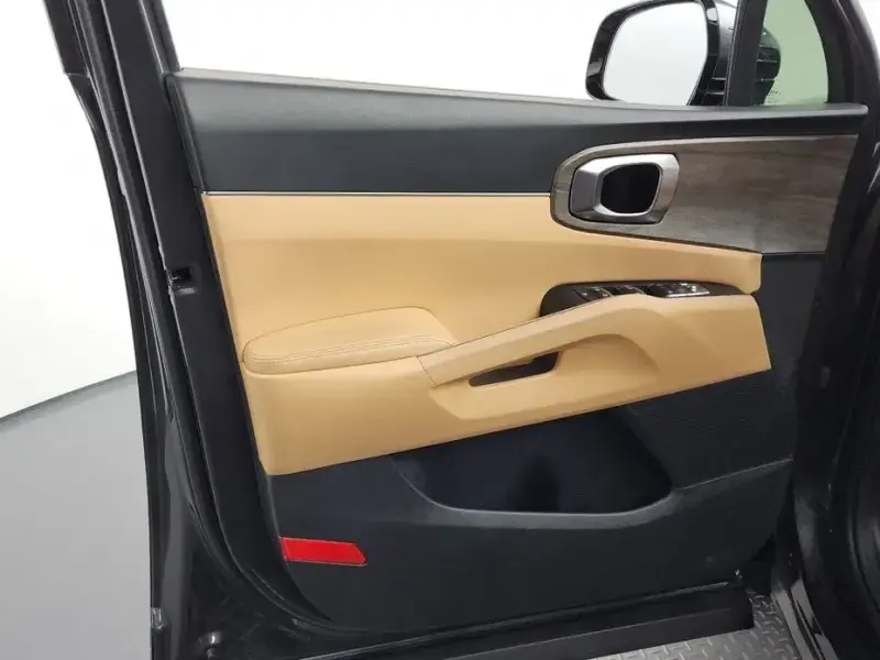 2022 Kia Sorento с пробегом 65 691 км