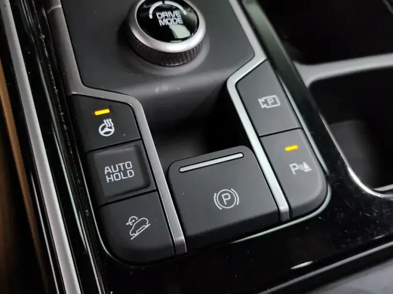 2022 Kia Sorento с пробегом 65 691 км