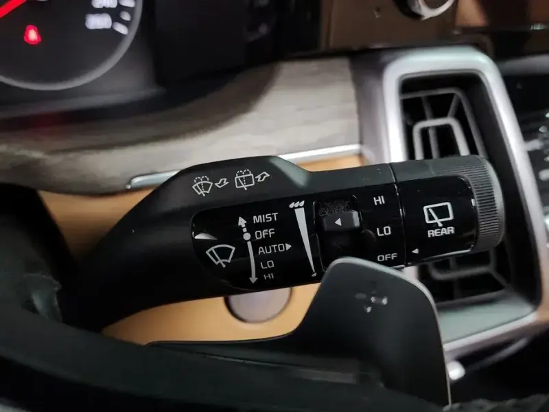 2022 Kia Sorento с пробегом 65 691 км
