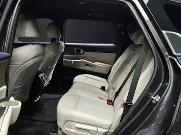 2023 Kia Sorento с пробегом 53 232 км