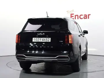 2022 Kia Sorento с пробегом 57 356 км