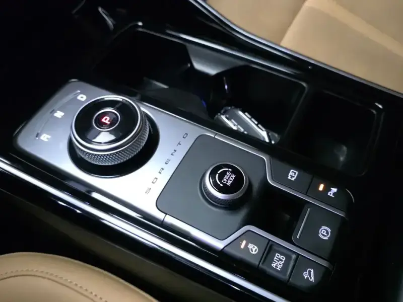 2022 Kia Sorento с пробегом 126 751 км