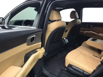 2022 Kia Sorento с пробегом 57 356 км