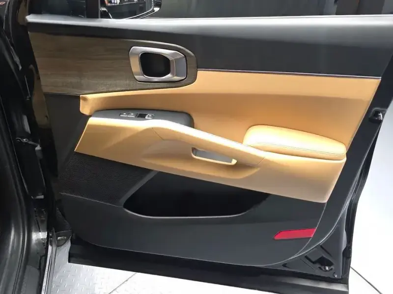 2022 Kia Sorento с пробегом 126 751 км