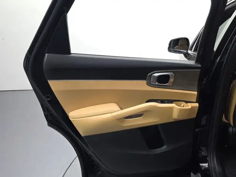 2022 Kia Sorento с пробегом 57 356 км