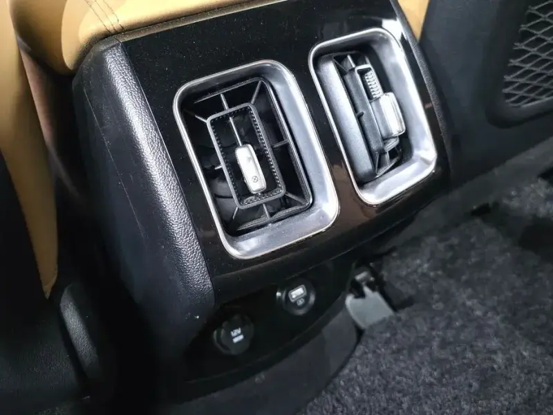 2022 Kia Sorento с пробегом 57 356 км