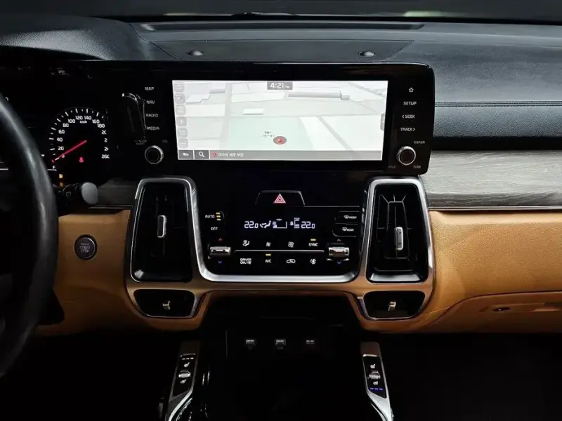 2022 Kia Sorento с пробегом 100 694 км