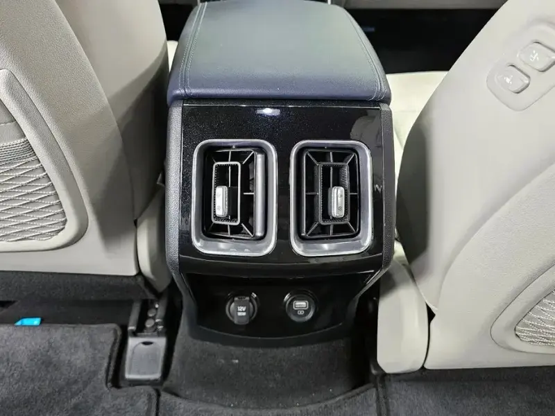 2022 Kia Sorento с пробегом 91 159 км