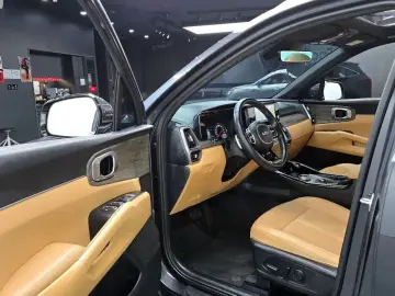 2022 Kia Sorento с пробегом 85 311 км