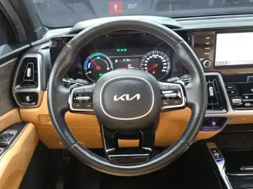 2022 Kia Sorento с пробегом 85 311 км
