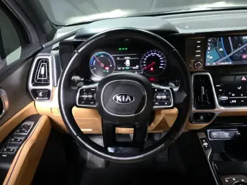 2021 Kia Sorento с пробегом 195 320 км