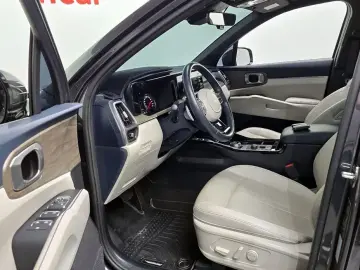 2022 Kia Sorento с пробегом 40 602 км