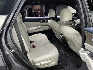 2022 Kia Sorento с пробегом 40 602 км