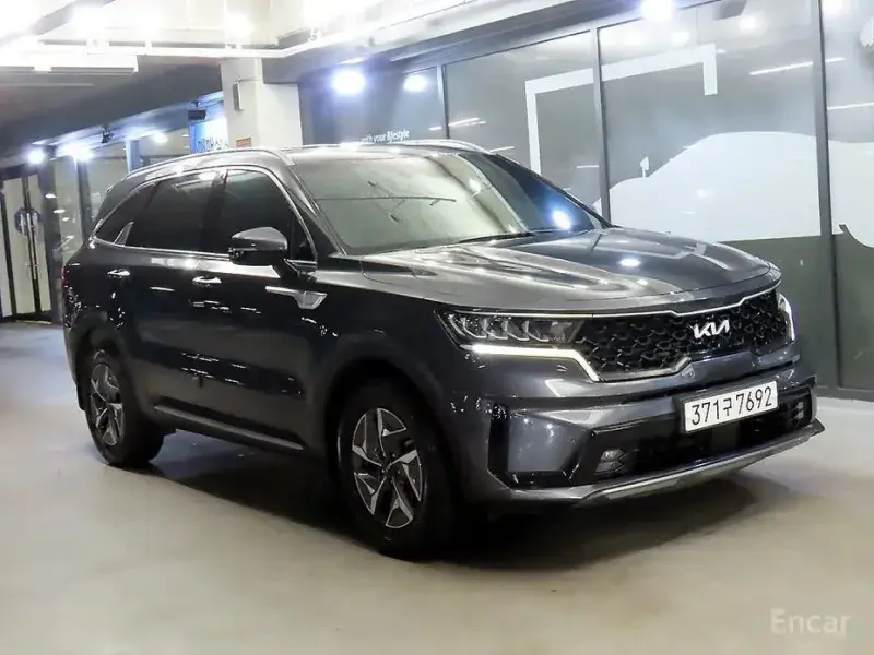 2022 Kia Sorento с пробегом 65 664 км