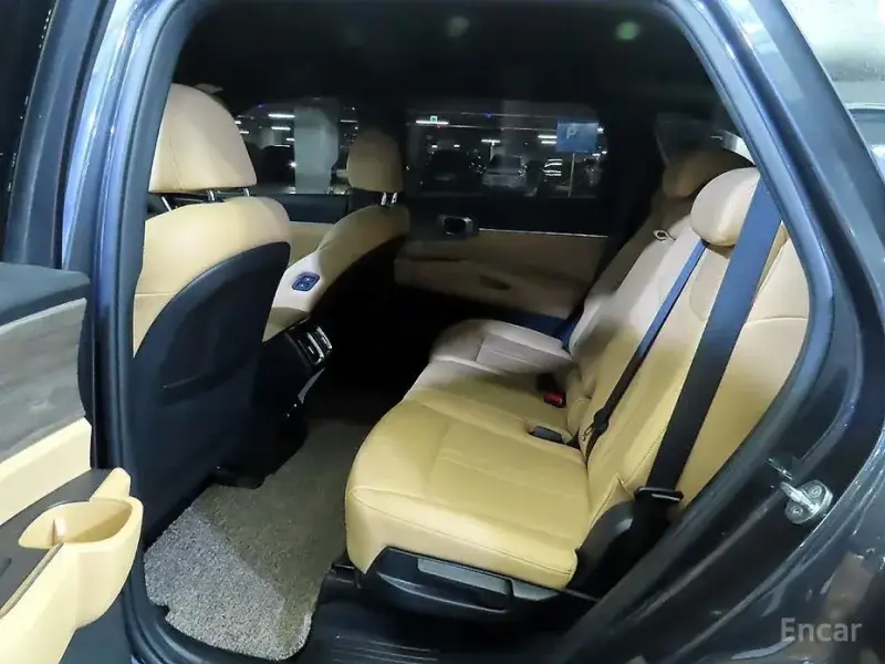 2022 Kia Sorento с пробегом 65 664 км