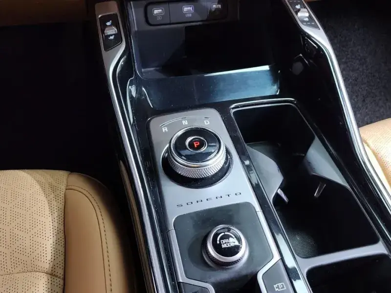2022 Kia Sorento с пробегом 102 596 км