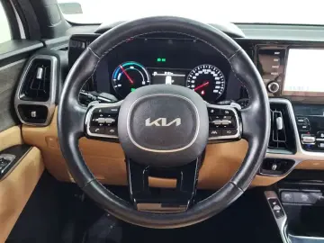 2022 Kia Sorento с пробегом 102 596 км