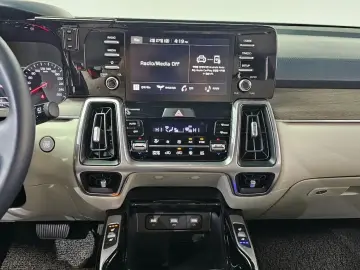 2022 Kia Sorento с пробегом 51 679 км