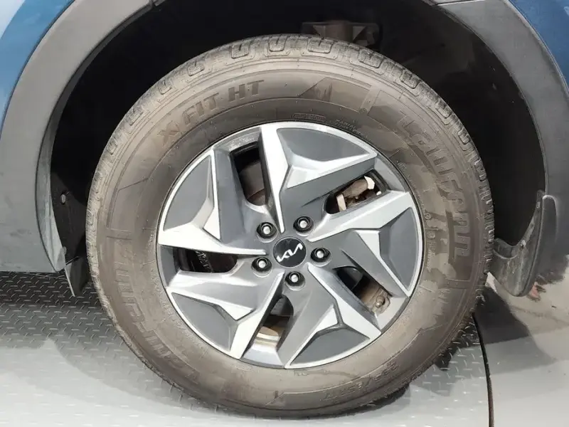 2022 Kia Sorento с пробегом 124 601 км