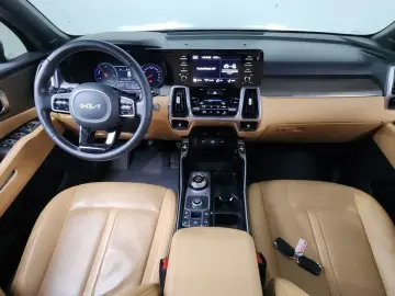 2022 Kia Sorento с пробегом 124 601 км