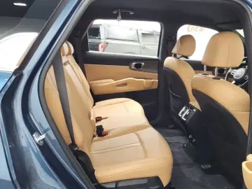 2022 Kia Sorento с пробегом 124 601 км