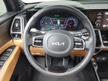 2022 Kia Sorento с пробегом 124 601 км