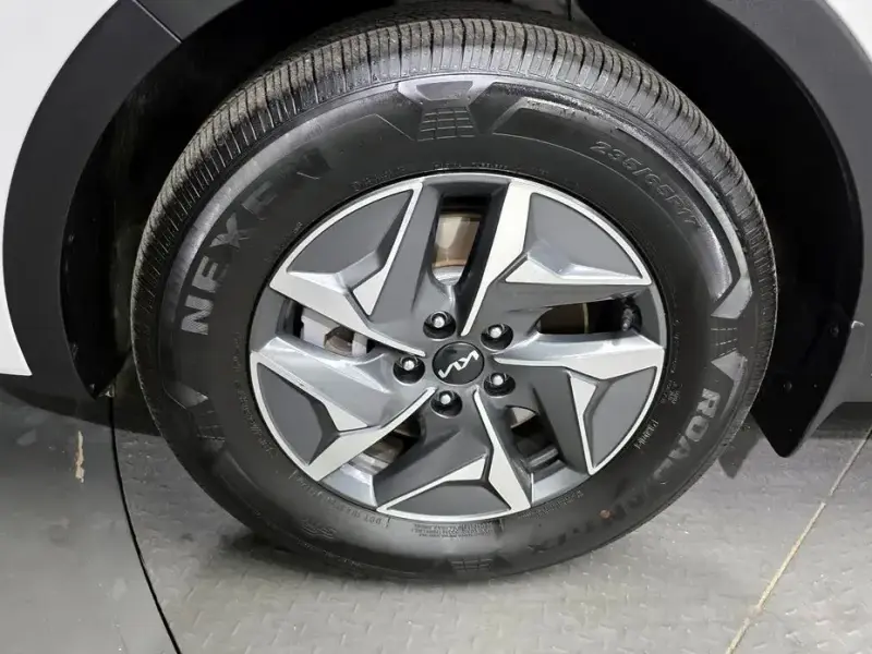 2022 Kia Sorento с пробегом 93 589 км
