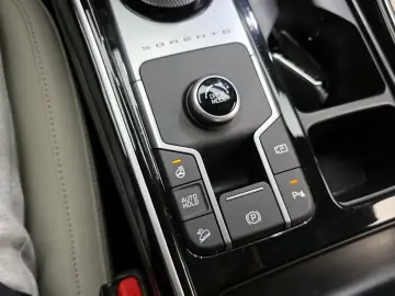 2022 Kia Sorento с пробегом 93 589 км