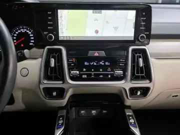 2022 Kia Sorento с пробегом 93 589 км