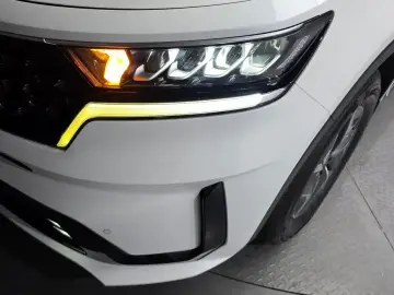 2022 Kia Sorento с пробегом 93 589 км