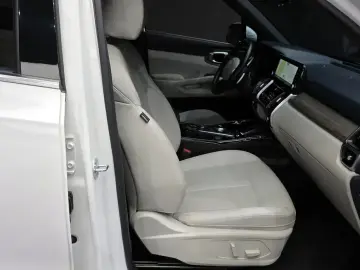 2022 Kia Sorento с пробегом 93 589 км