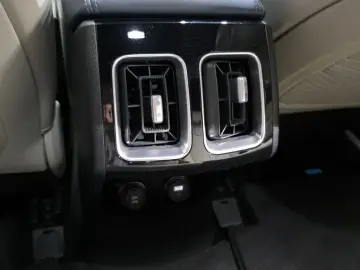 2022 Kia Sorento с пробегом 93 589 км