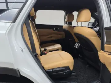 2022 Kia Sorento с пробегом 95 260 км