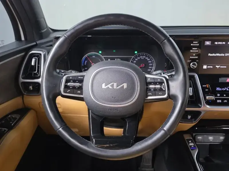 2022 Kia Sorento с пробегом 95 260 км
