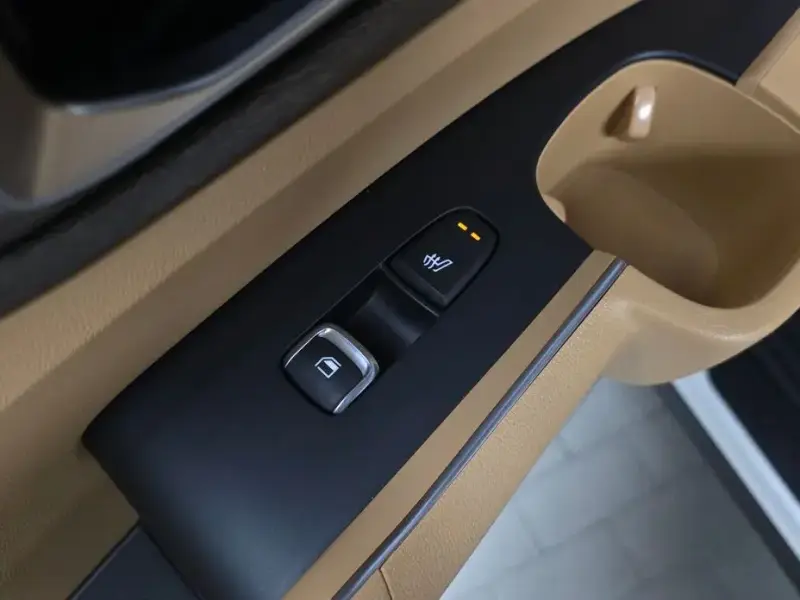 2022 Kia Sorento с пробегом 95 260 км