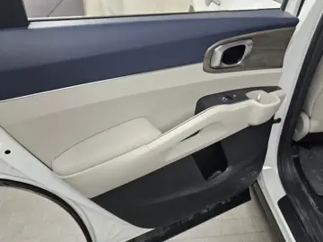 2021 Kia Sorento с пробегом 35 332 км