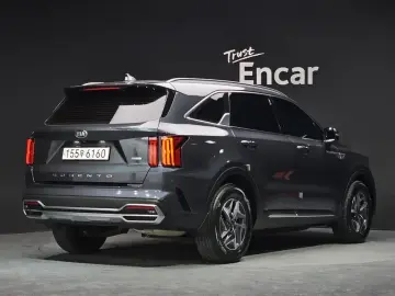 2021 Kia Sorento с пробегом 24 032 км