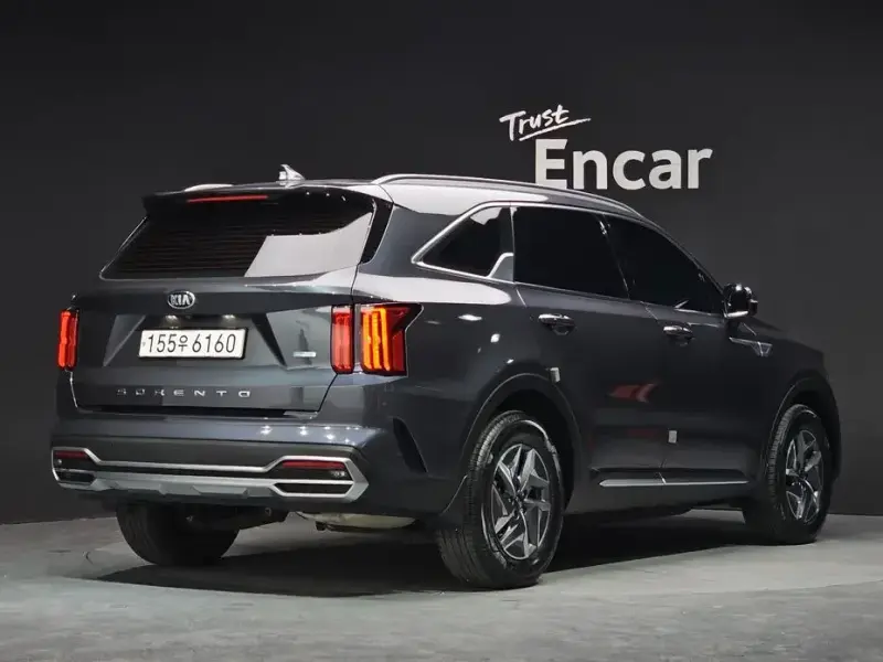 2021 Kia Sorento с пробегом 24 032 км