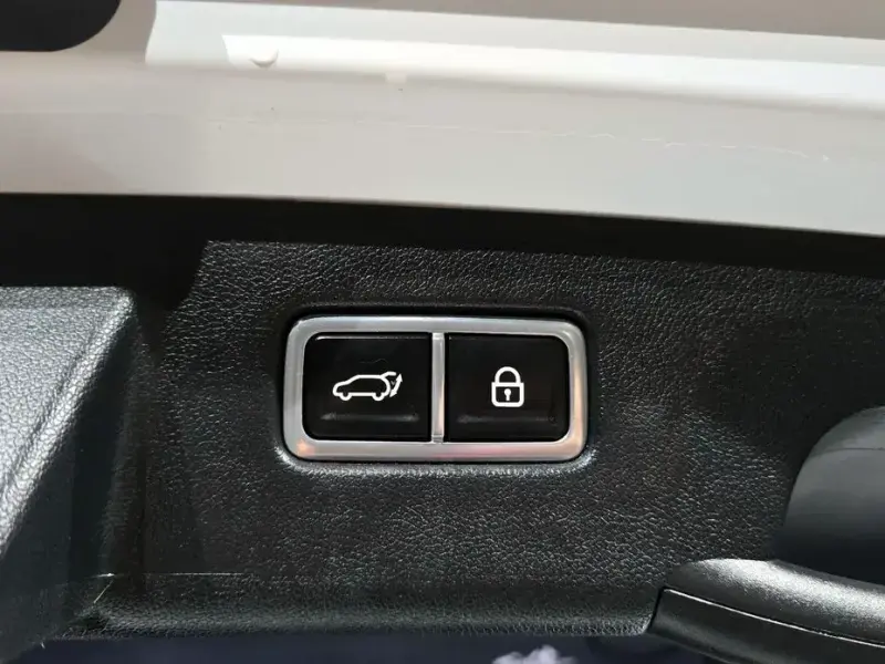 2022 Kia Sorento с пробегом 49 376 км