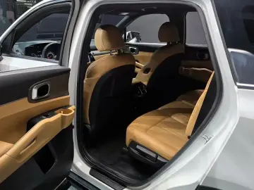 2022 Kia Sorento с пробегом 49 376 км