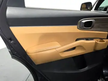 2022 Kia Sorento с пробегом 79 039 км