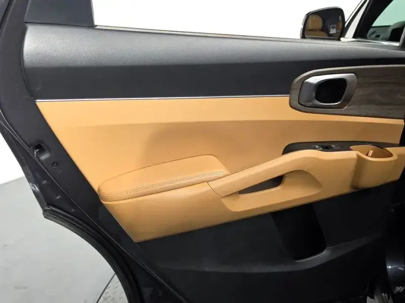 2022 Kia Sorento с пробегом 79 039 км
