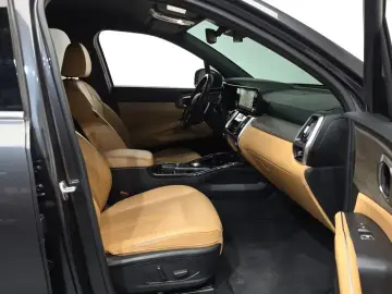 2022 Kia Sorento с пробегом 79 039 км