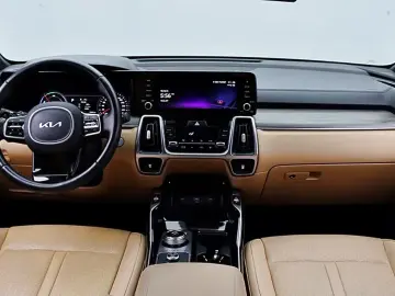 2022 Kia Sorento с пробегом 70 156 км