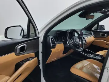 2021 Kia Sorento с пробегом 87 607 км